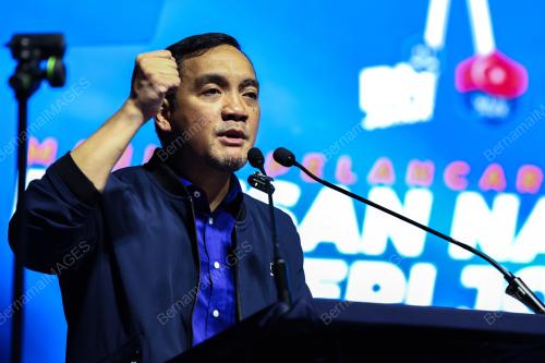 DATUK ONN HAFIZ GHAZI