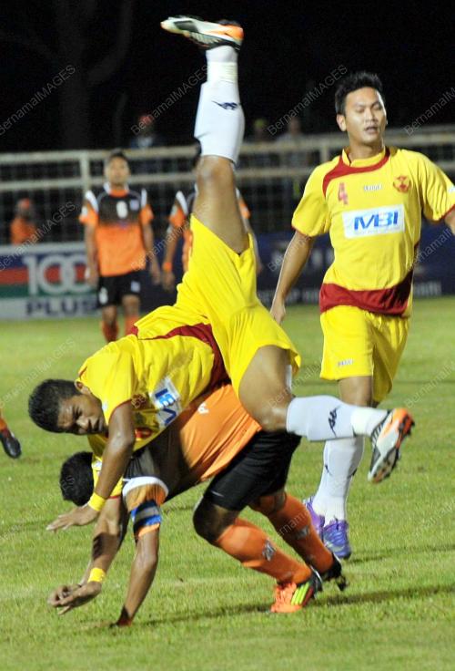 JB21_10032012_LIGA_SUPER_2012