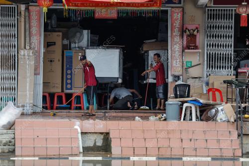 BANJIR SURUT DI KOTA TINGGI, JOHOR