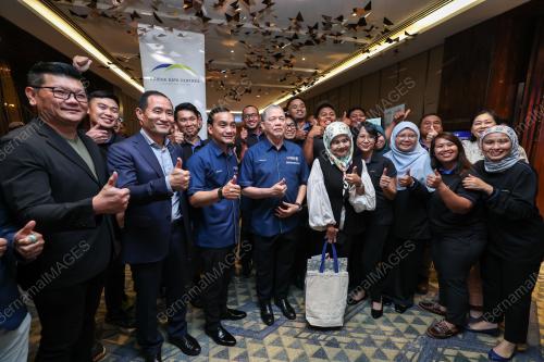 DATUK SERI FADILAH YUSOF
