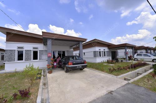 JB21_26062014_FELDA