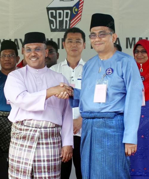 JB22_20042013_PENAMAAN_KHALED