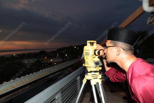 MOHD FARED MOHD KHALID