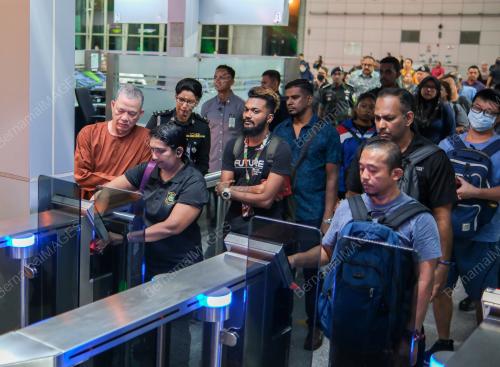 DATUK SERI FADILLAH YUSOF