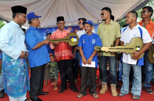 JB23_03052013_TPM_RMR1M