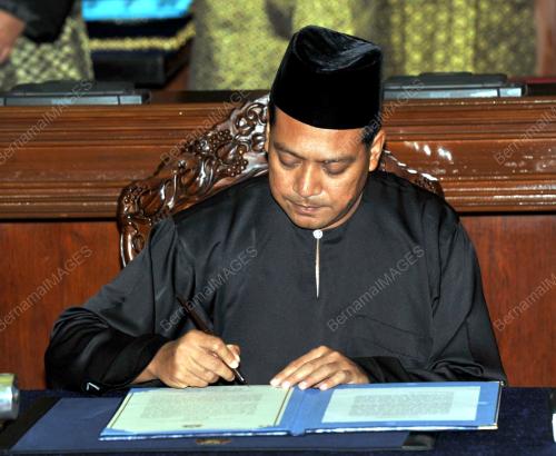 JB23_14052013_ISMAIL