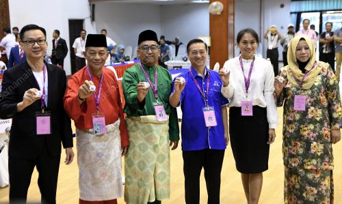 JB24_02112019_CALON_BN201910316137