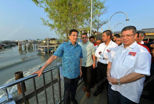 JB24_10112019_RAMAH_MESRA_WARGA_KUKUP