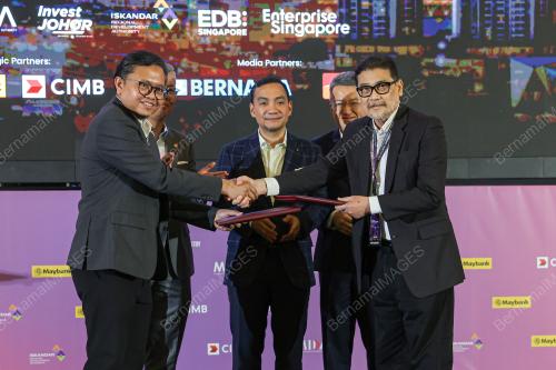 TENGKU DATUK SERI ZAFRUL ABDUL AZIZ