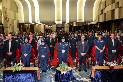 DATUK ANIS RIZANA MOHD ZAINUDIN
