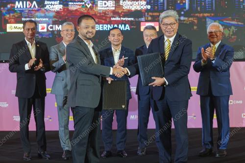 TENGKU DATUK SERI ZAFRUL ABDUL AZIZ