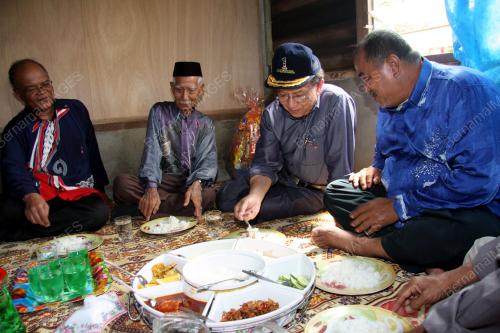 JB25_22012011_RAIS_YATIM