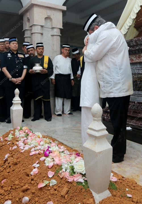 JB27_06122015_SULTAN_JOHOR