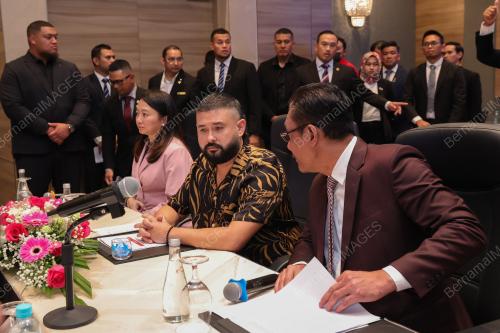TUNKU ISMAIL SULTAN IBRAHIM 