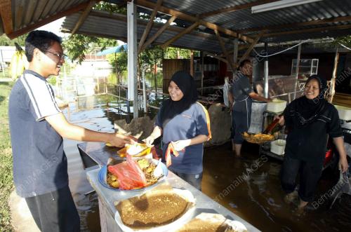 JB29_04022011_PEKAN_PAGOH