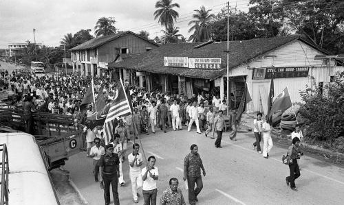 HARI PENAMAAN CALON