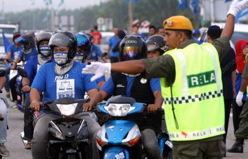 JB30_20042013_PENAMAAN_PAGOH