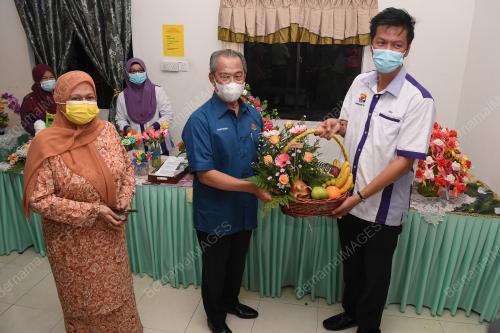 TAN SRI MUHYIDDIN YASSIN