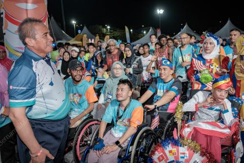 TAN SRI SHAMSUL AZRI ABU BAKAR