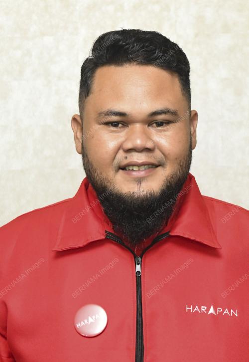 MOHAMMAD FAKHRULRADZI MAHMUD
