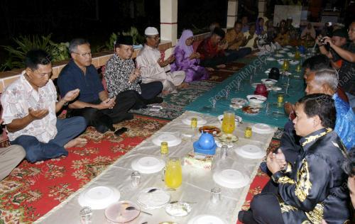 JB33_27012011_RAIS_YATIM