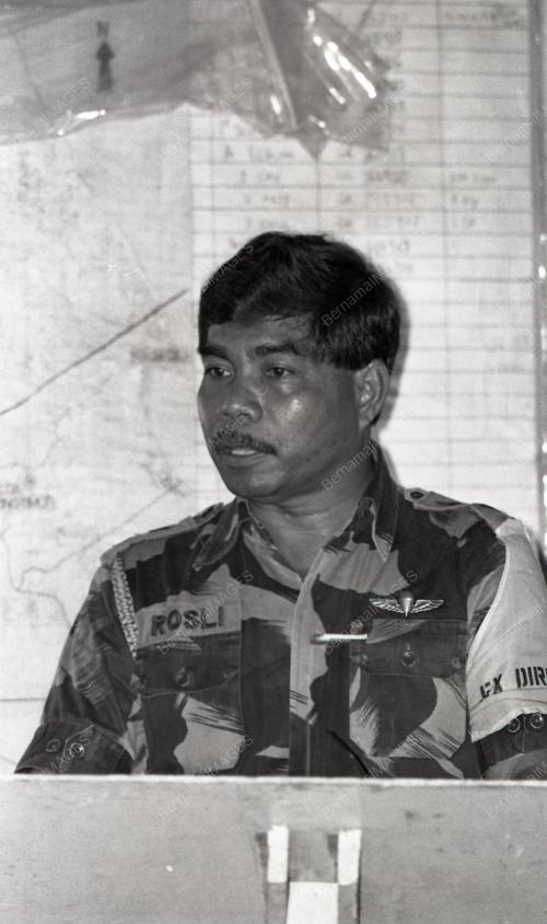 JB34_09012015_LATIHAN_PERANG