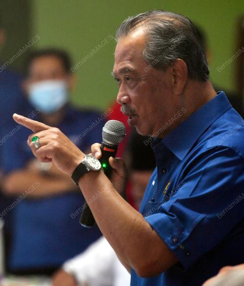 TAN SRI MUHYIDDIN YASSIN