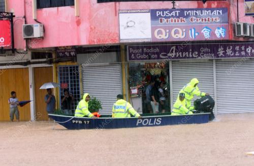 JB40_30012011_BANJIR