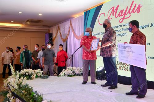 TAN SRI ANNUAR MUSA