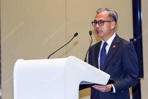 DATUK FAHMI FADZIL 