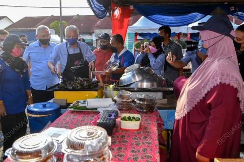DATUK SERI ISMAIL SABRI YAAKOB