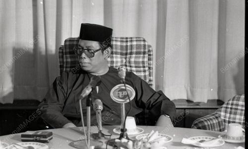 SULTAN ISKANDAR SHAH