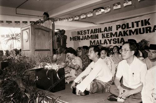 DATUK SERI DR MAHATHIR MOHAMAD
