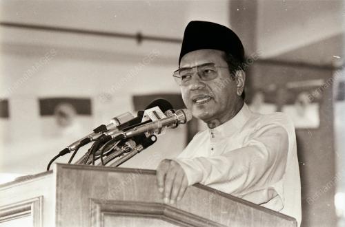 DATUK SERI DR MAHATHIR MOHAMAD