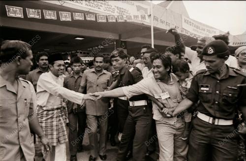 DATUK SERI DR MAHATHIR MOHAMAD