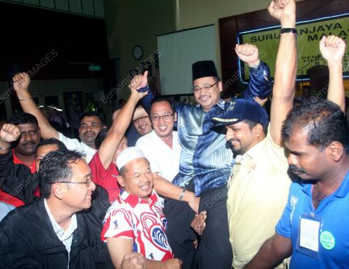 JB63_30012011_MENANG