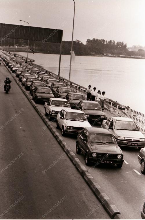 TAMBAK JOHOR