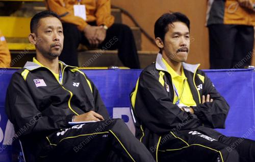 KEJOHANAN BADMINTON