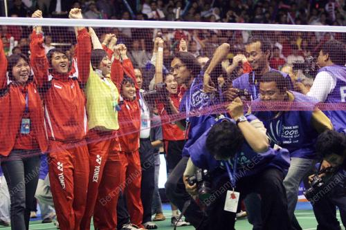 BADMINTON PIALA THOMAS & UBER