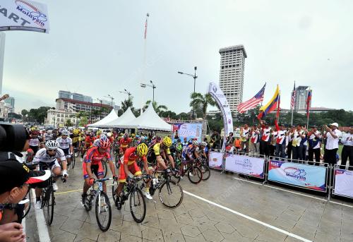 JM01_17102016_JELAJAH_MALAYSIA
