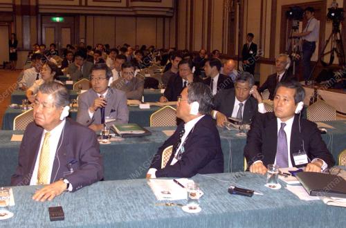 JP06-08_06_2001_PM_GLOBALIS_27012016