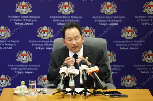 LAWATAN PERDANA MENTERI KE JEPUN