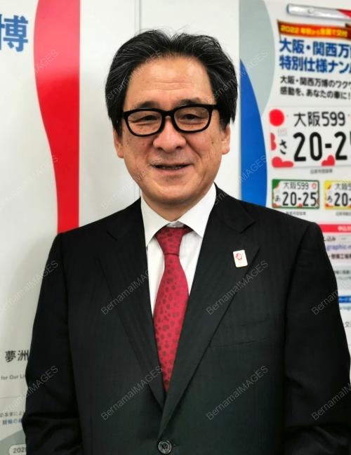HIROYUKI ISHIGE