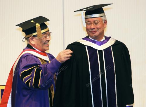 NAJIB TUN RAZAK