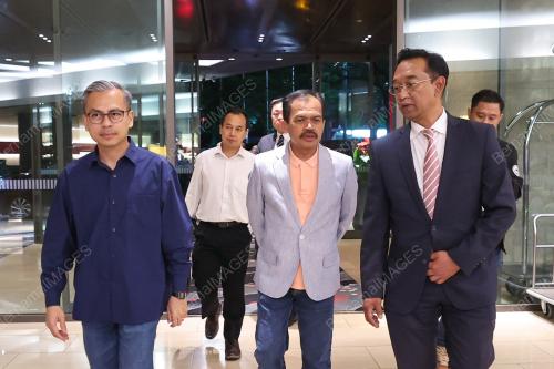 DATUK FAHMI FADZIL