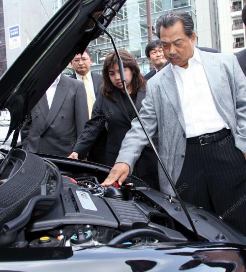 MUHYIDDIN YASSIN