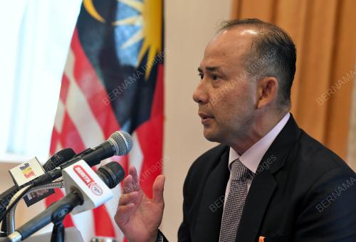 NOR AZAM MOHD IDRUS