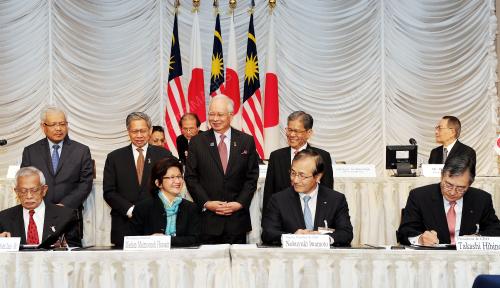 JPN05_13122013_PM_JEPUN