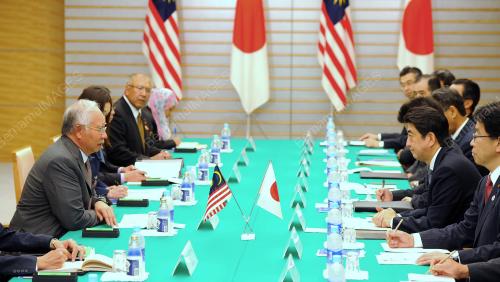 JPN06_11012014_PM_DUA_HALA