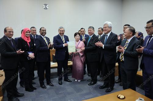 DATUK SERI DR AHMAD ZAHID HAMIDI